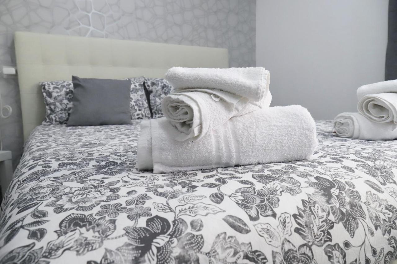 Suite Nicolai 165 Бари Экстерьер фото