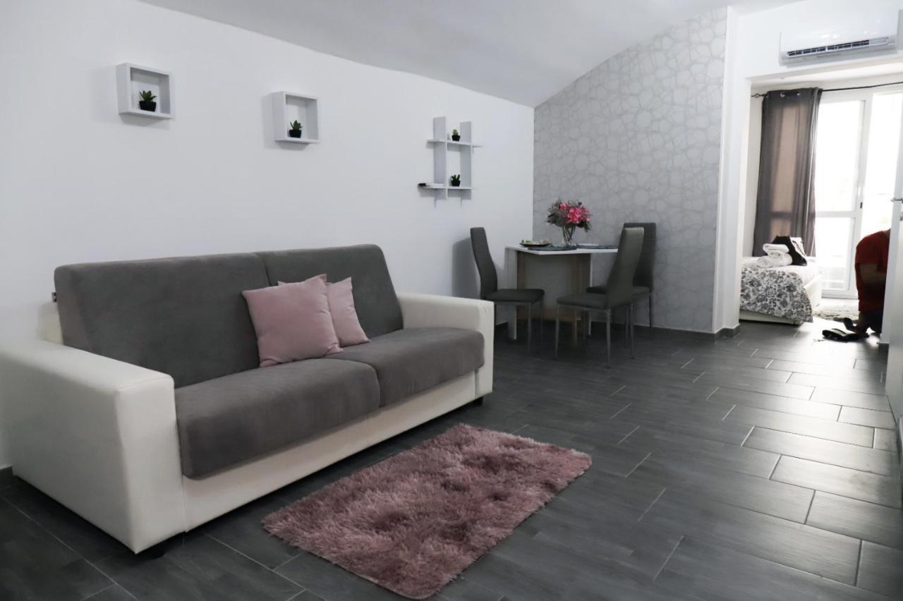 Suite Nicolai 165 Бари Экстерьер фото