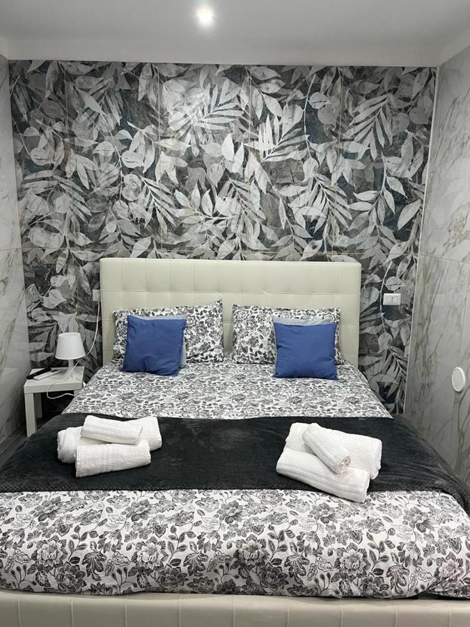 Suite Nicolai 165 Бари Экстерьер фото